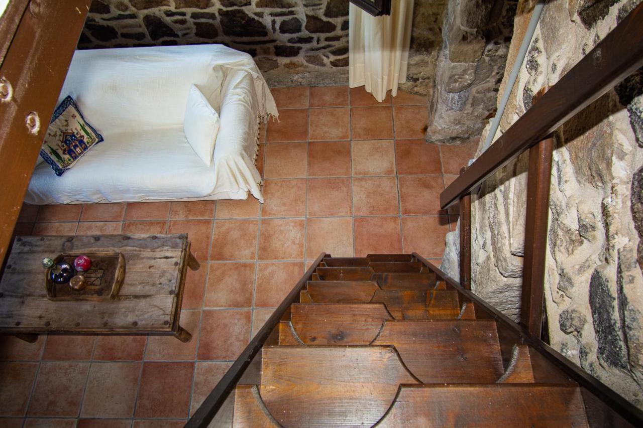 SkálaPlousiadi΄S Stone House公寓 外观 照片