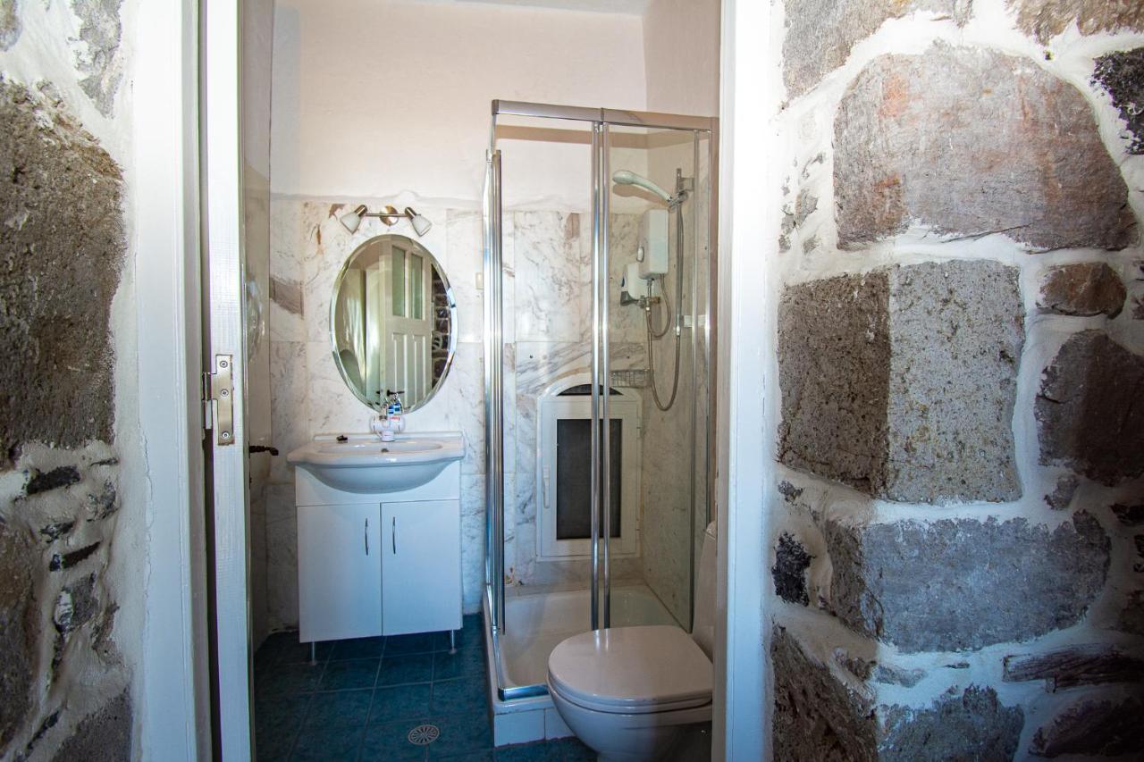 SkálaPlousiadi΄S Stone House公寓 外观 照片