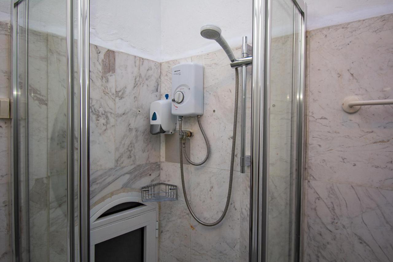 SkálaPlousiadi΄S Stone House公寓 外观 照片