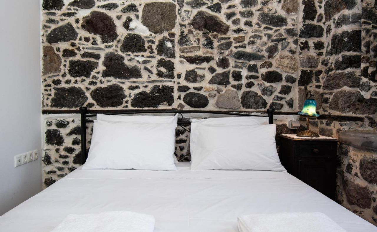SkálaPlousiadi΄S Stone House公寓 外观 照片