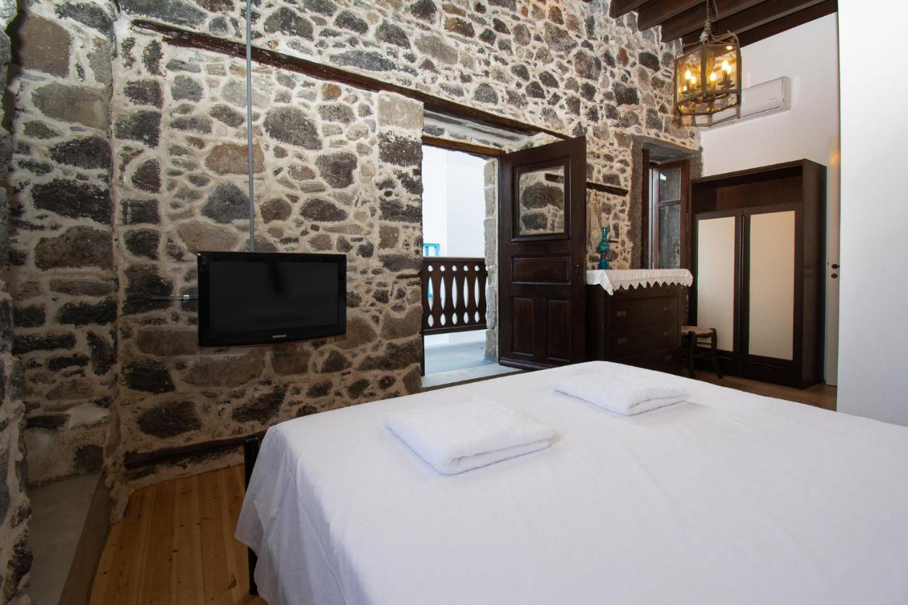 SkálaPlousiadi΄S Stone House公寓 外观 照片